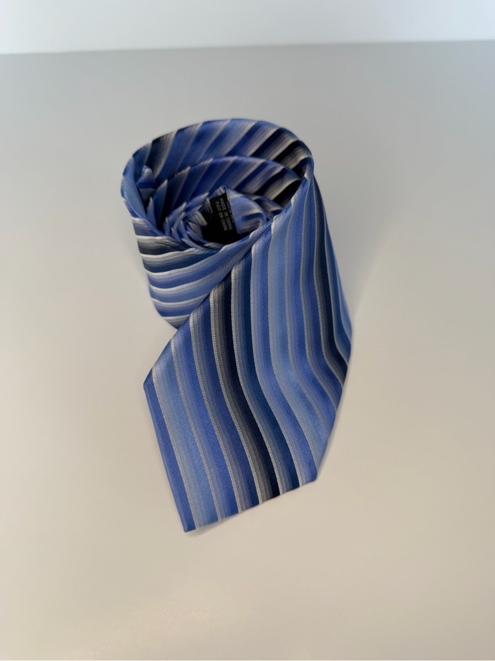 Pronto Uomo 100% Silk Tie Men's Blue Diagonal Stripe Designer Business Formal